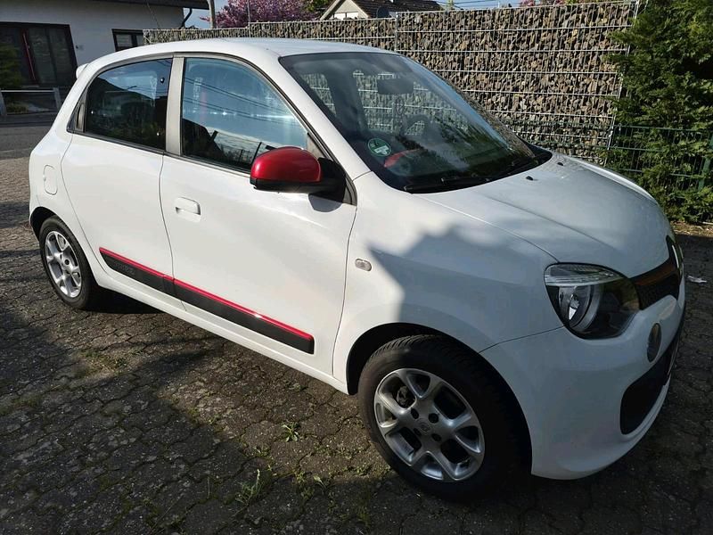 Używany Renault Twingo Experience 90 KM (66 kW) 2016 Biały Hatchback