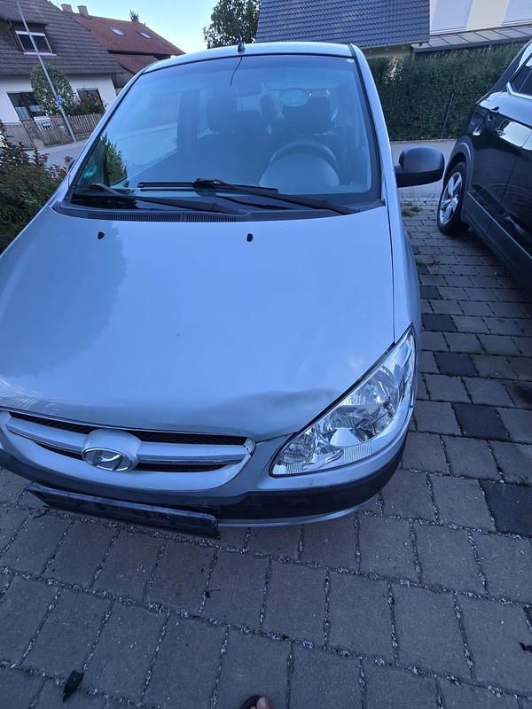Grau Gebraucht 2008 Hyundai Getz Kleinwagen | 2.200 € (Etwas zu teuer) - Bild 1/4
