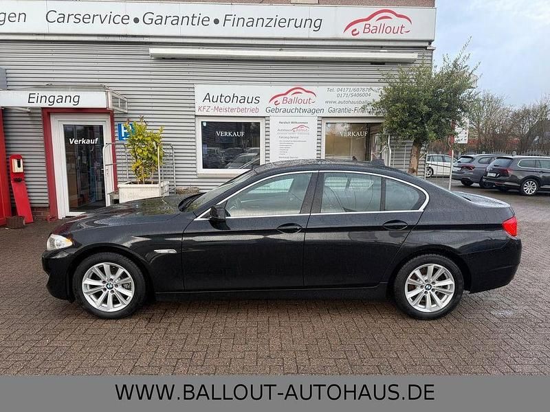 Gebraucht BMW 520 184 PS (135 kW) 2010 Schwarz Limousine