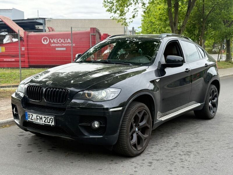 Schwarz Gebraucht 2010 BMW X6 Sport Line SUV | 14.800 € (Fairer Preis) - Bild 1/4