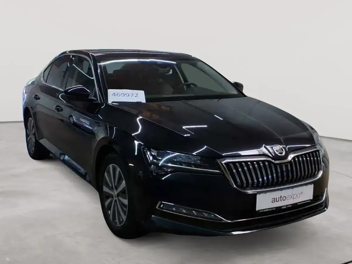 Gebraucht Skoda Superb Premium Edition 200 PS (147 kW) 2022 Limousine
