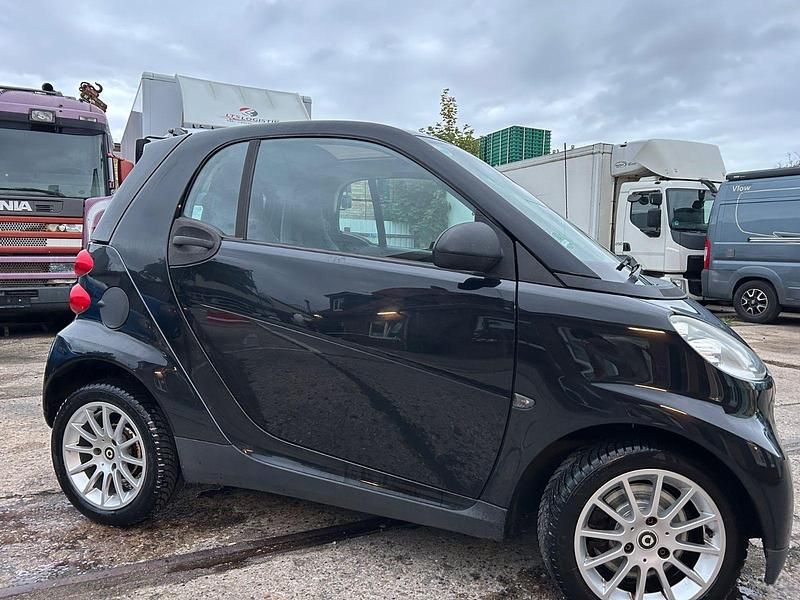 Schwarz Gebraucht 2007 Smart ForTwo Coupé Coupé | 3.590 € (Fairer Preis) - Bild 1/4