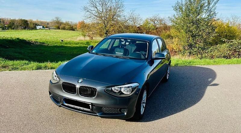 Grau Gebraucht 2014 BMW 116 Kleinwagen | 13.000 € (Teuer) - Bild 1/4