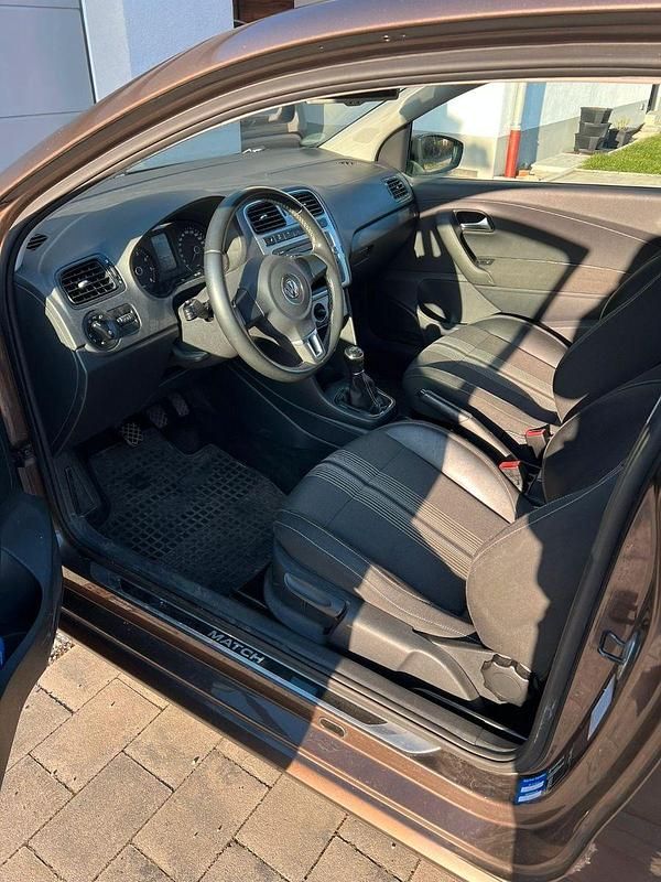 Gebraucht VW Polo Match 60 PS (44 kW) 2012 Braun Kleinwagen