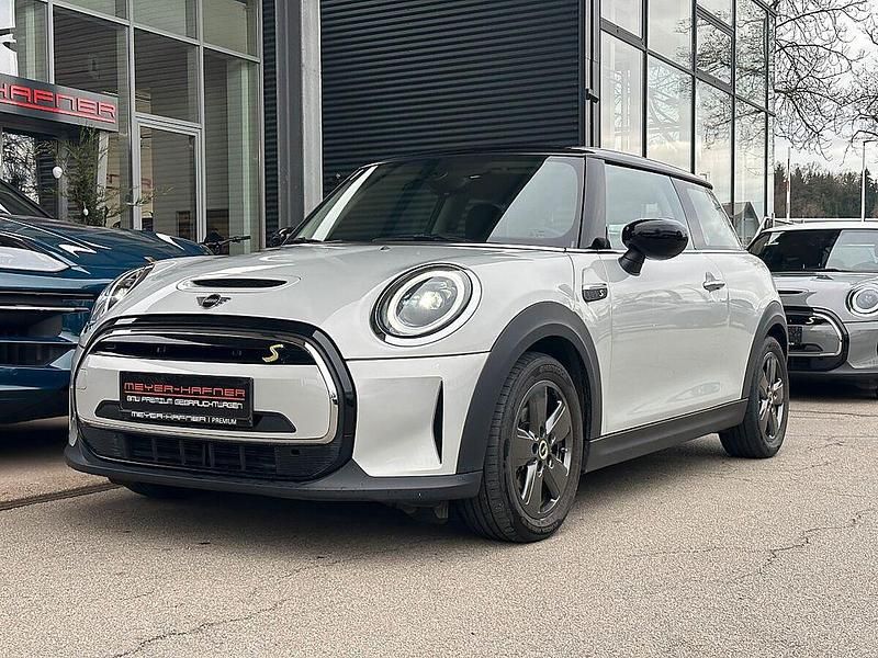 Gebraucht Mini Cooper SE 135 kW (184 PS) 2022 Silber Kleinwagen