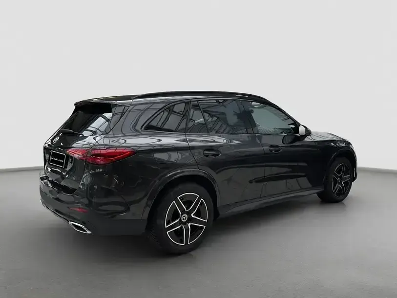 Gebraucht Mercedes GLC220 AMG line 197 PS (144 kW) 2025 Grau SUV