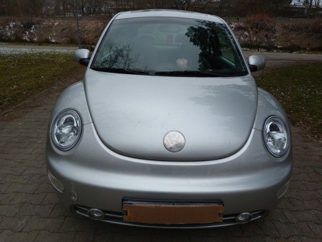 Rot Gebraucht 2001 VW Beetle Limousine | 2.850 € (Fairer Preis) - Bild 1/4