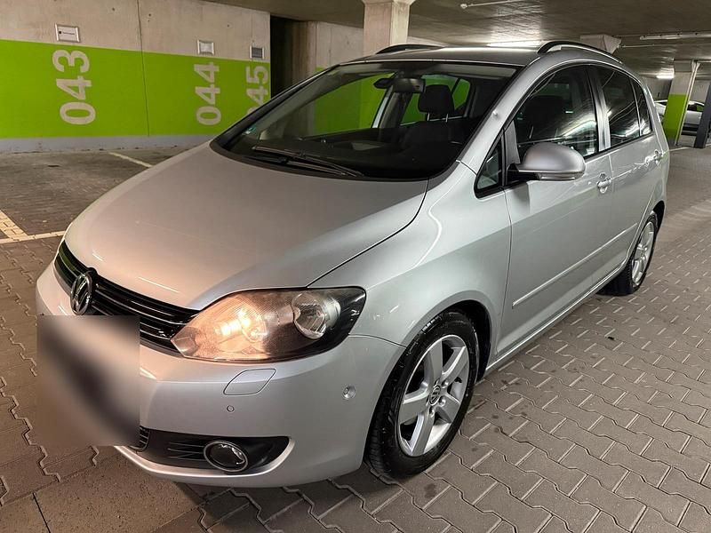 Gebraucht VW Golf VI 105 PS (77 kW) 2010 Silber Kleinwagen