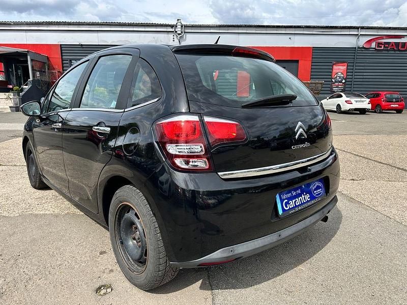 Gebraucht Citroën C3 SELECTION 82 PS (60 kW) 2014 Schwarz Limousine