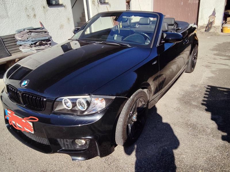 Gebraucht BMW 125 Cabriolet 218 PS (160 kW) 2008 Schwarz Cabrio