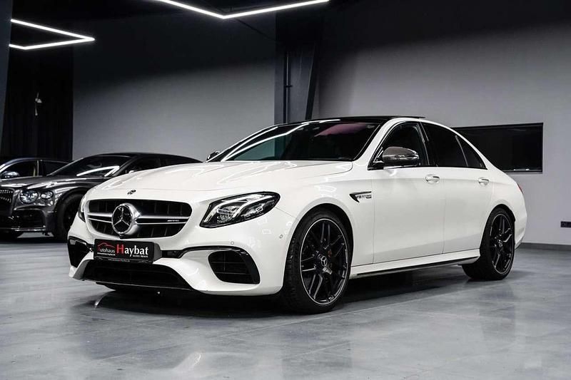 Gebraucht Mercedes E63S AMG AMG 799 PS (587 kW) 2017 Diamantweiss  metalliclack Limousine