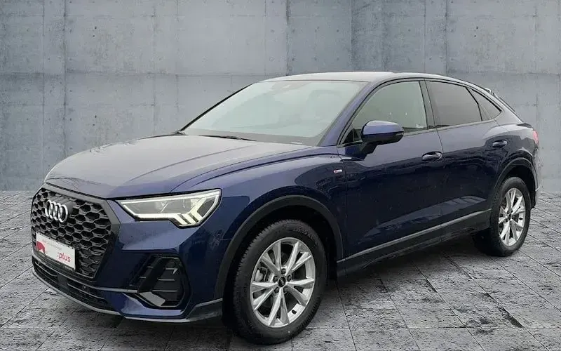 Gebraucht Audi Q3 Sportback S-Line 150 PS (110 kW) 2025 Blau SUV