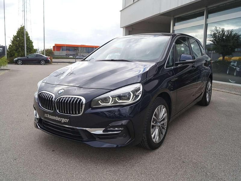 Gebraucht BMW 218 Luxury Line 150 PS (110 kW) 2019 Imperialblau Kombi