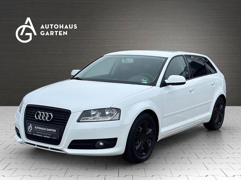 Gebraucht Audi A3 Sportback Ambition 125 PS (91 kW) 2010 Weiß Kleinwagen