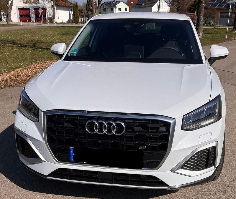 Second-hand Audi Q2 Advanced 116 CP (85 kW) 2024 Alb SUV