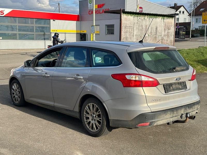 Gebraucht Ford Focus 182 PS (133 kW) 2011 Kombi