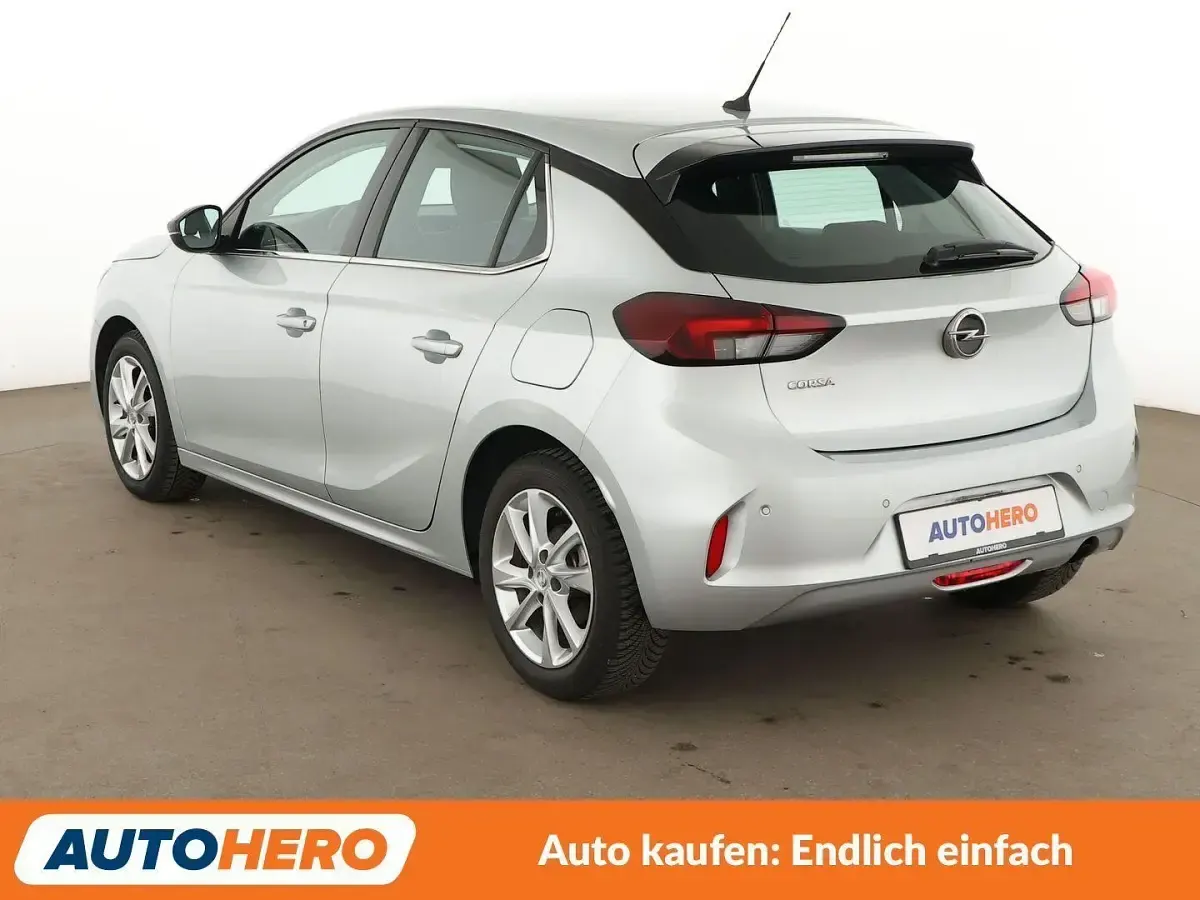 Używany Opel Corsa Elegance 102 KM (75 kW) 2022 Szary Hatchback