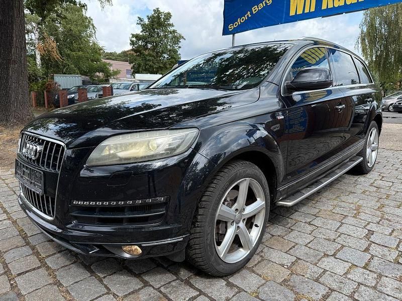 Schwarz Gebraucht 2011 Audi Q7 Ambiente SUV | 13.499 € (Guter Preis) - Bild 1/4