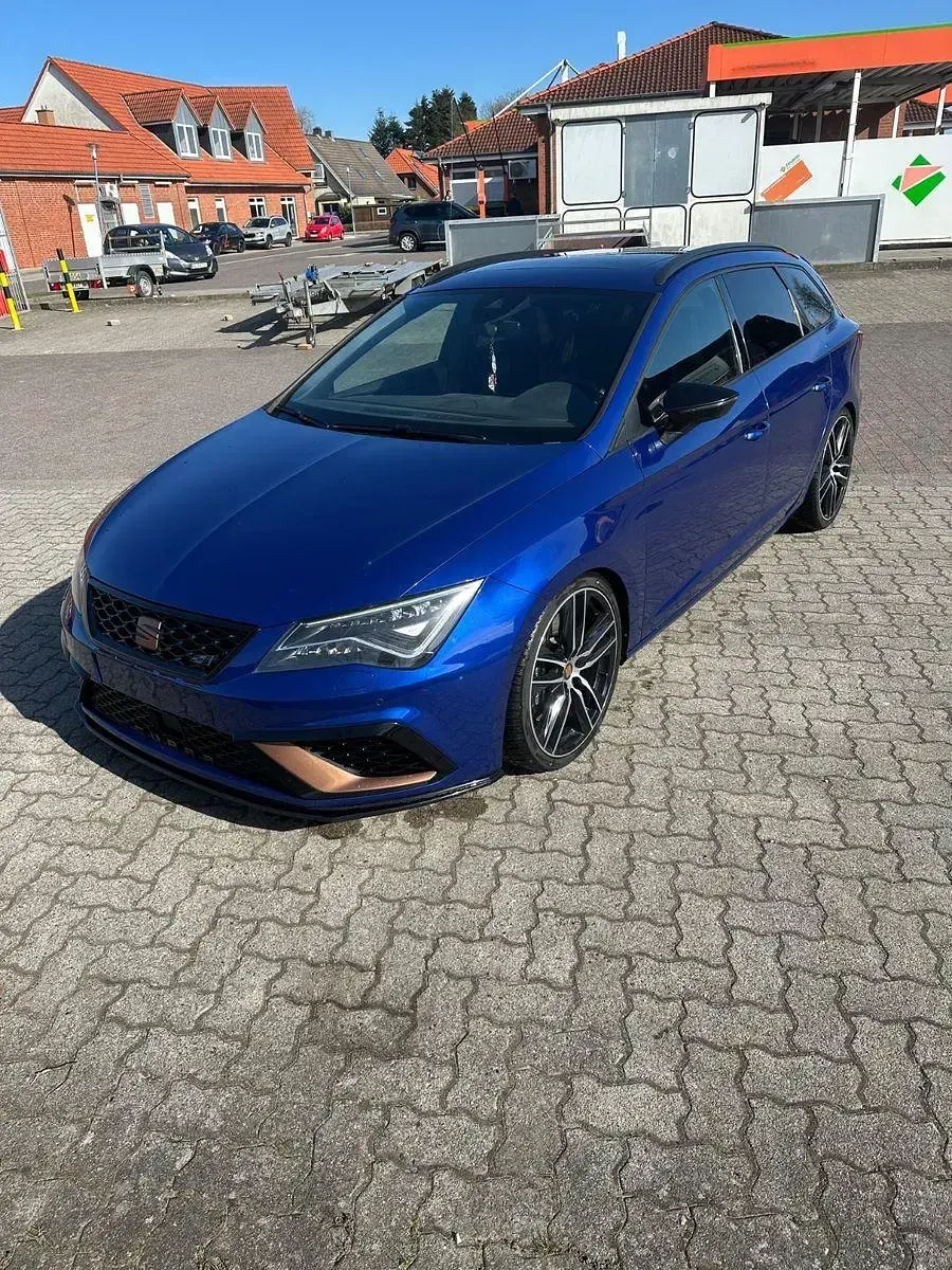 Gebraucht Seat Leon CUPRA 380 PS (279 kW) 2019 Blau Kombi