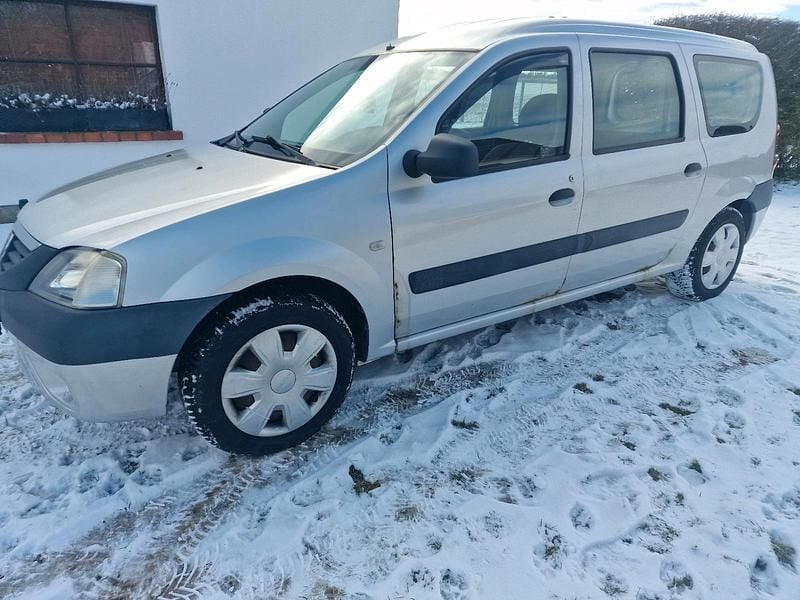 Gebraucht Dacia Logan 68 PS (50 kW) 2007 Silber Kombi