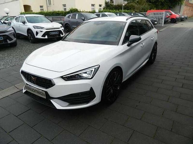 Gebraucht Cupra Leon VZ3 310 PS (228 kW) 2024 Nevada weiß Kombi