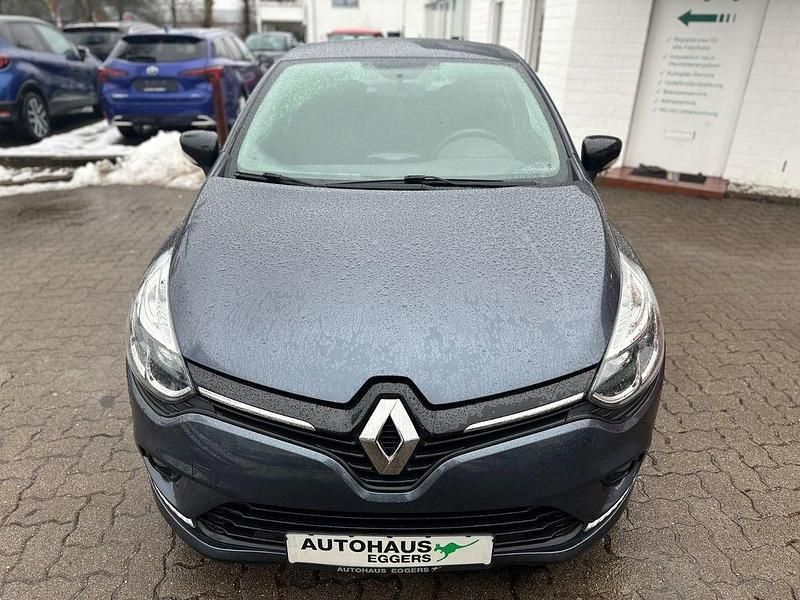 Gebraucht Renault Clio IV LIMITED 73 PS (53 kW) 2018 Grau Limousine