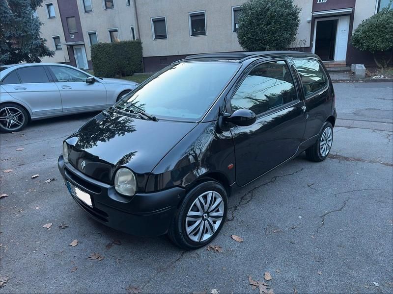 Schwarz Gebraucht 2000 Renault Twingo Kleinwagen | 1.050 € (Fairer Preis) - Bild 1/4
