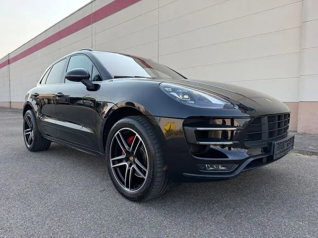 Gebraucht Porsche Macan Turbo Sport 400 PS (294 kW) 2016 Schwarz SUV