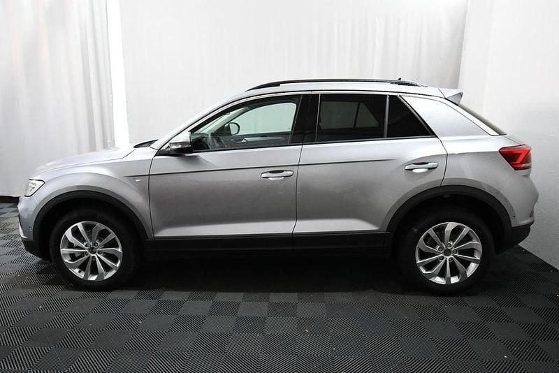 Neu VW T-Roc Life 150 PS (110 kW) 2026 Silber SUV