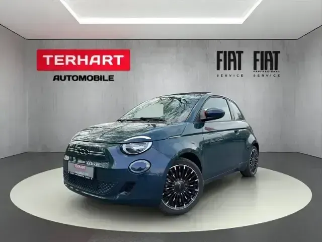 Second-hand Fiat 500e Icon 86 kW (118 CP) 2022 Verde Cabrio