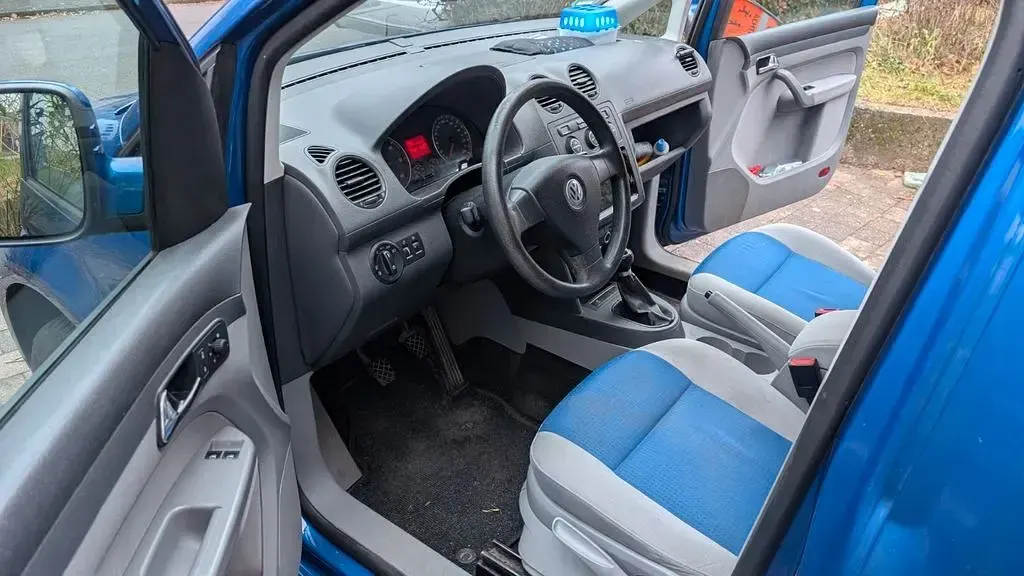 Używany VW Caddy Life 140 KM (102 kW) 2009 Niebieski Minivan