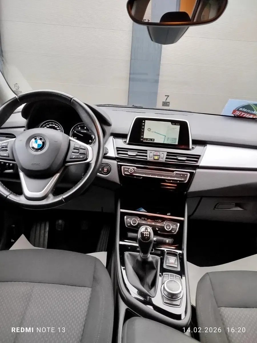 Gebraucht BMW 216 Gran Tourer Advantage 116 PS (85 kW) 2018 Silber Van / Kleinbus