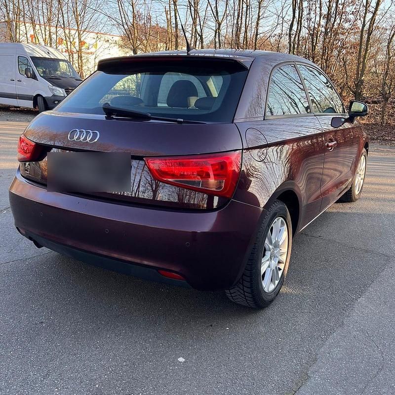 Gebraucht Audi A1 Sport 105 PS (77 kW) 2011 Kleinwagen