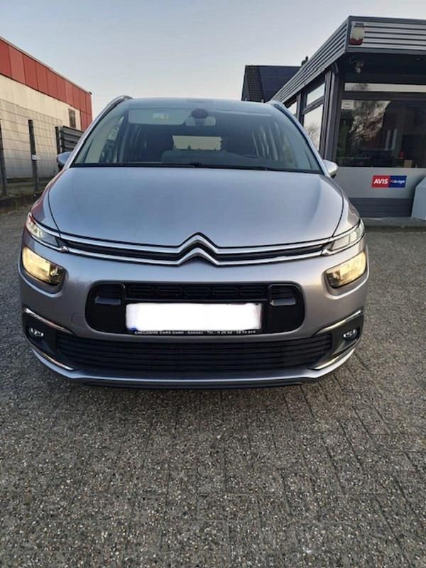 Gebraucht Citroën C4 SpaceTourer 131 PS (96 kW) 2020 Silber Van / Kleinbus