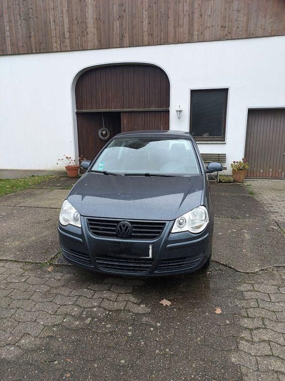 Grau Gebraucht 2007 VW Polo Sportline Limousine | 1.850 € (Guter Preis) - Bild 1/4