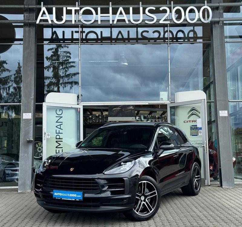 Schwarz Gebraucht 2019 Porsche Macan Turbo SUV | 43.850 € (Fairer Preis) - Bild 1/4