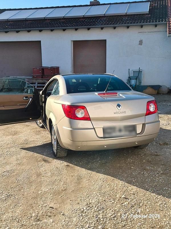 Gebraucht Renault Mégane Cabriolet 112 PS (82 kW) 2008 Braun Cabrio