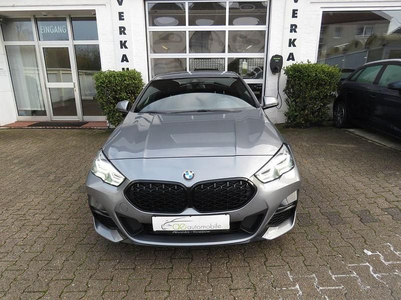 Gebraucht BMW 220 M Sport 190 PS (139 kW) 2022 Grau Coupé