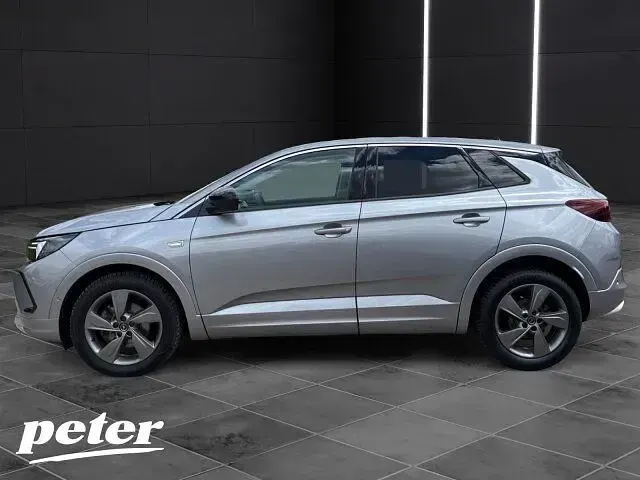 Gebraucht Opel Grandland X Elegance 131 PS (96 kW) 2023 Lack grau artense/ klarlack SUV