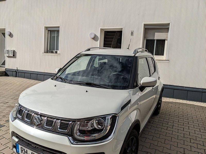Blau Gebraucht 2021 Suzuki Ignis Comfort Kleinwagen | 14.500 € (Guter Preis) - Bild 1/4