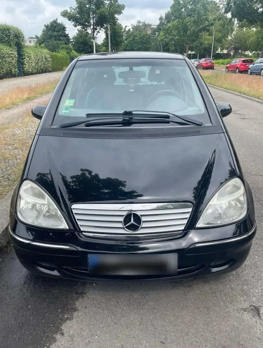 Gebraucht Mercedes A140 82 PS (60 kW) 2001 Schwarz Kleinwagen