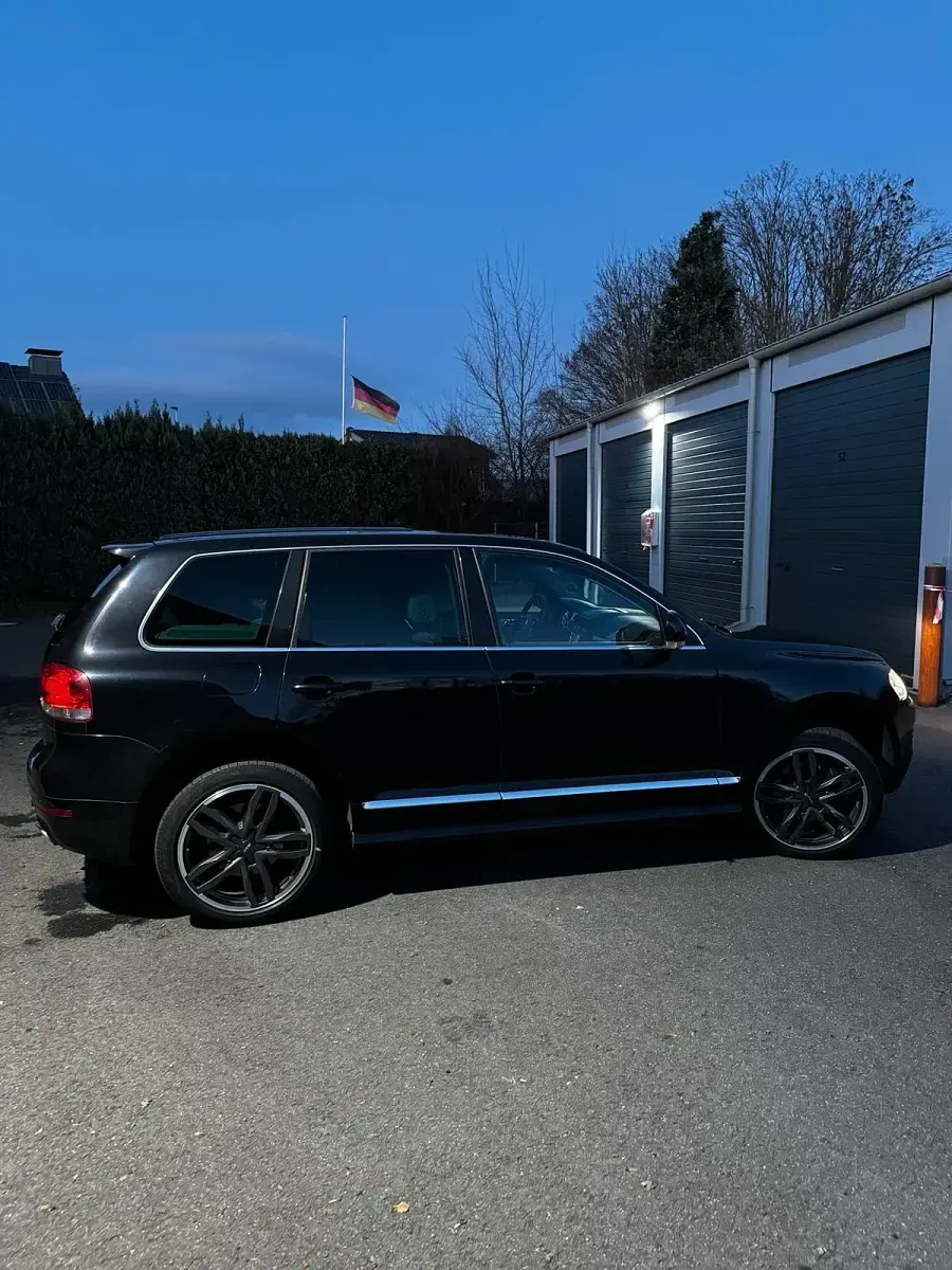 Gebraucht VW Touareg 224 PS (164 kW) 2006 Schwarz SUV
