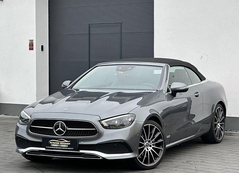 Usata Mercedes E450 AMG 367 CV (269 kW) 2021 Grigio Cabrio