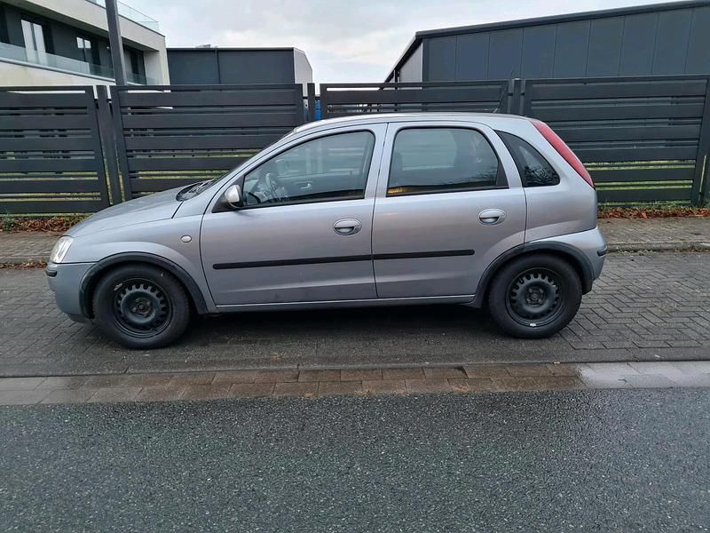 Gebraucht Opel Corsa 60 PS (44 kW) 2005 Grau Kleinwagen