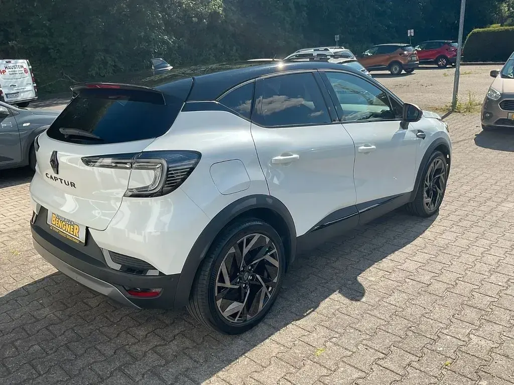 Gebraucht Renault Captur Esprit Alpine 158 PS (116 kW) 2024 Weiß SUV