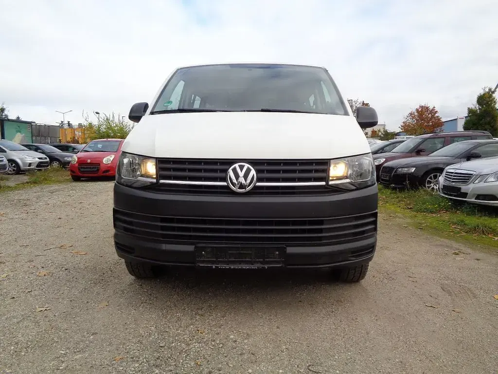 Używany VW Transporter 84 KM (61 kW) 2017 Biały Van