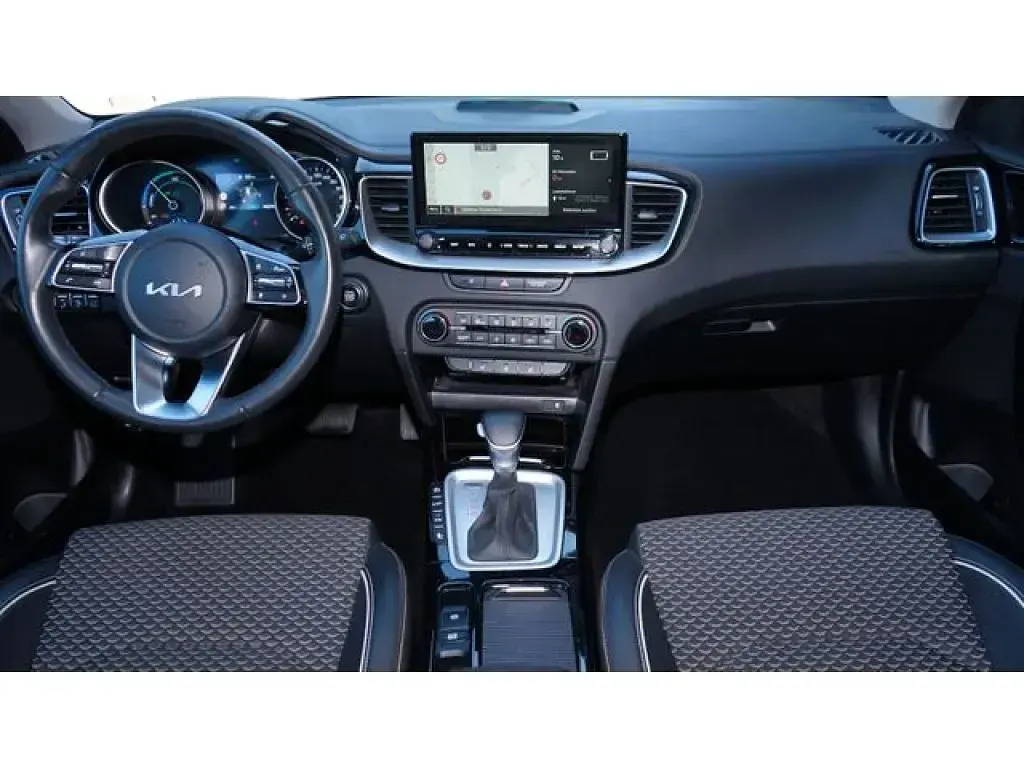 Gebraucht Kia XCeed 141 PS (103 kW) 2022 Dark penta (metallic) SUV