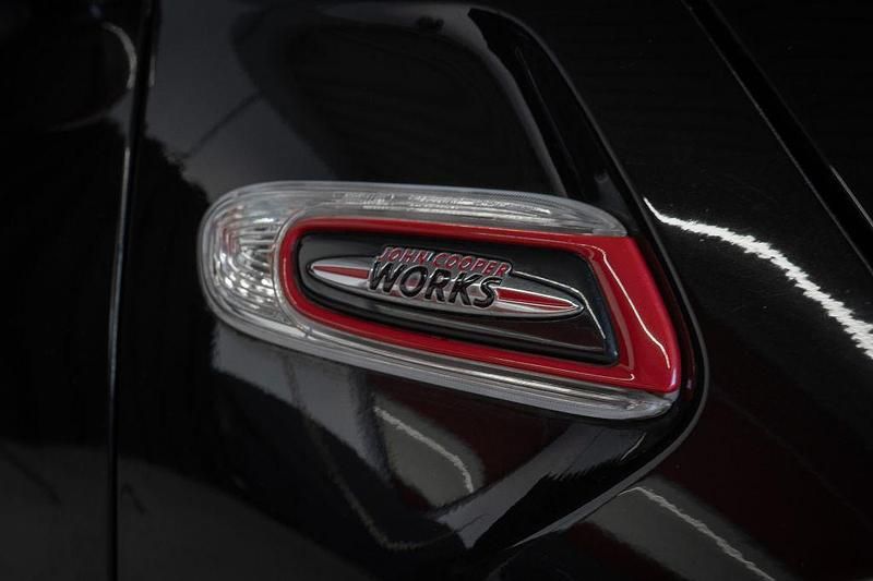 Gebraucht Mini John Cooper Works 231 PS (169 kW) 2021 Schwarz Kleinwagen