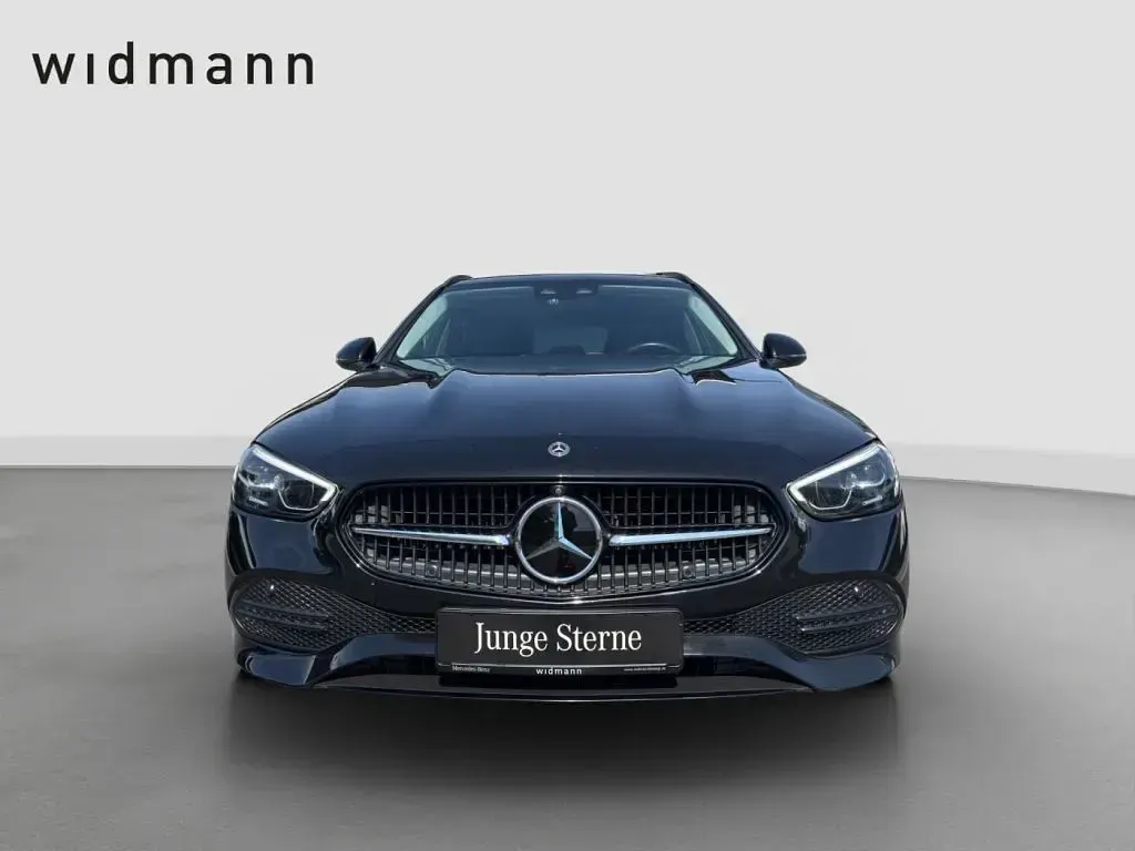 Gebraucht Mercedes 220 200 PS (147 kW) 2023 Metalliclack obsidianschwarz (metallic) Kombi