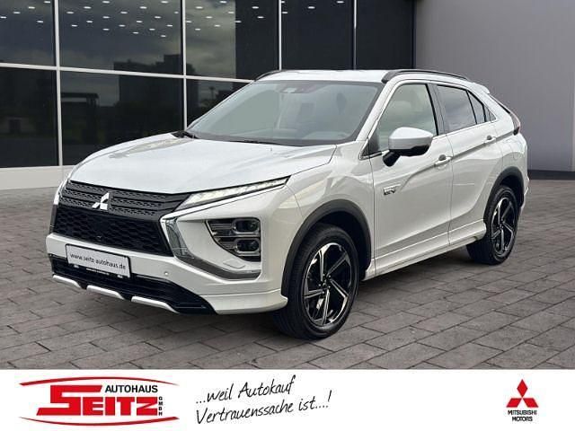 Gebraucht Mitsubishi Eclipse Cross Plus 188 PS (138 kW) 2023 Weiß SUV